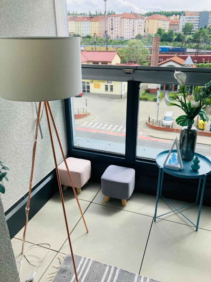 Apartement Blanc Harfa Design Praga Zewnętrze zdjęcie