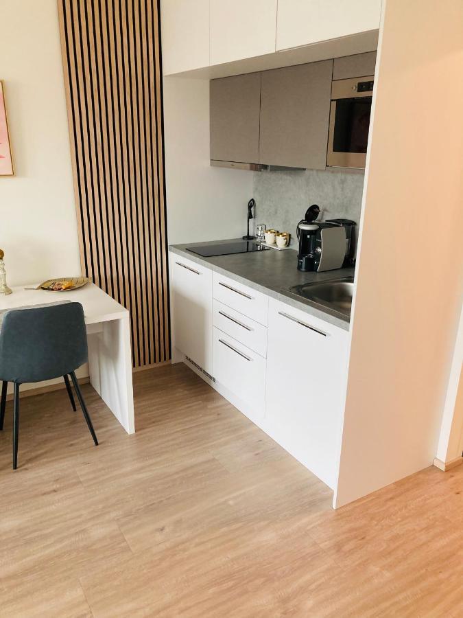 Apartement Blanc Harfa Design Praga Zewnętrze zdjęcie